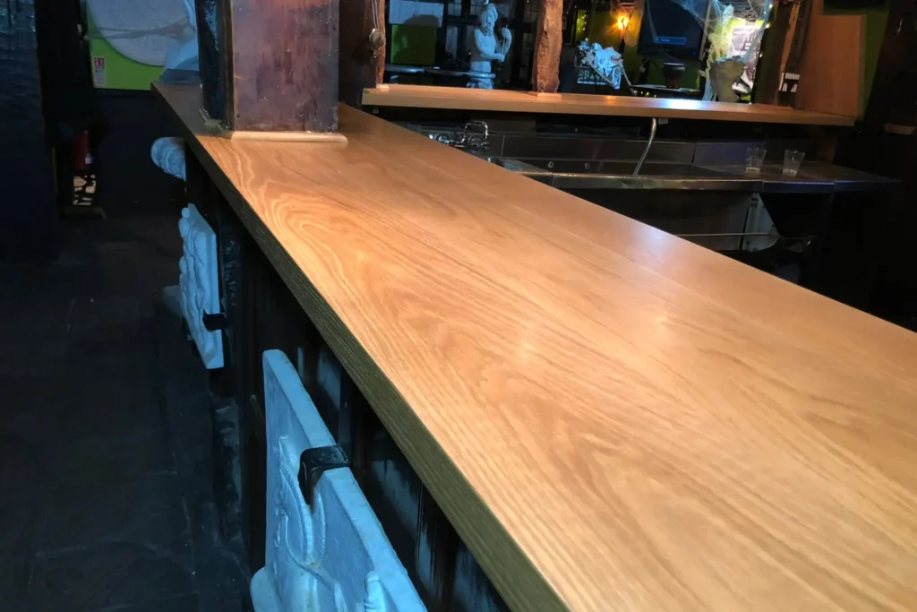 commercial bar fitting oak bar top